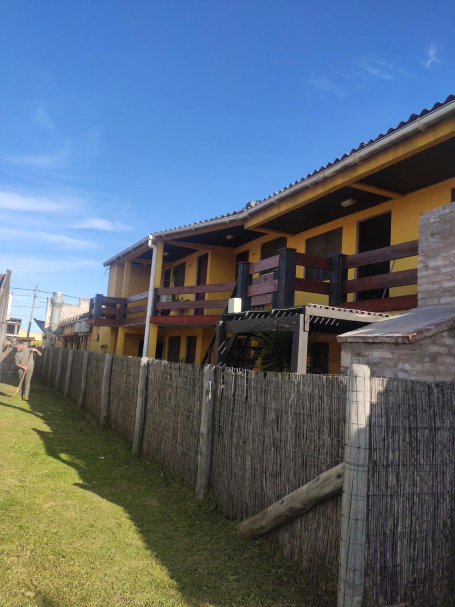 Aparts Complejo Arinos Aguas Dulces Bagian luar foto